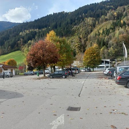 Hotel Untermetzger Zell am Ziller Exterior photo