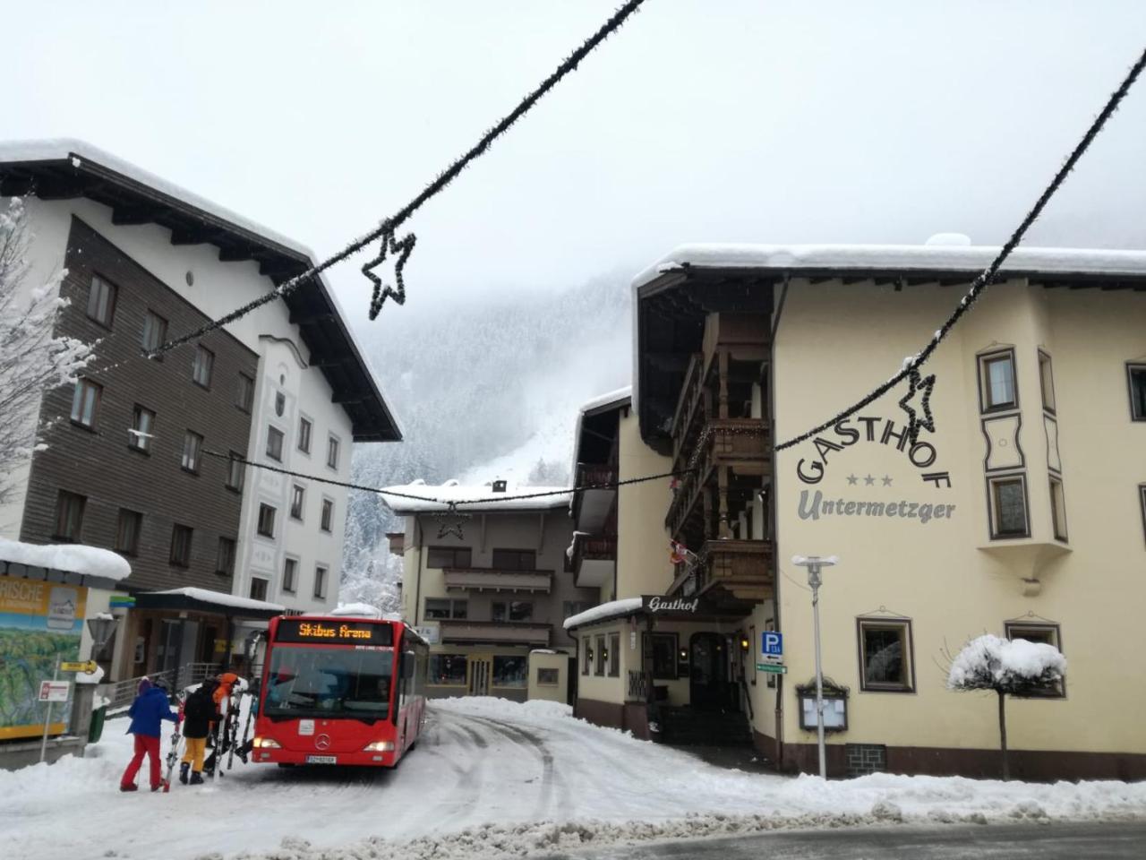 Hotel Untermetzger Zell am Ziller Exterior photo